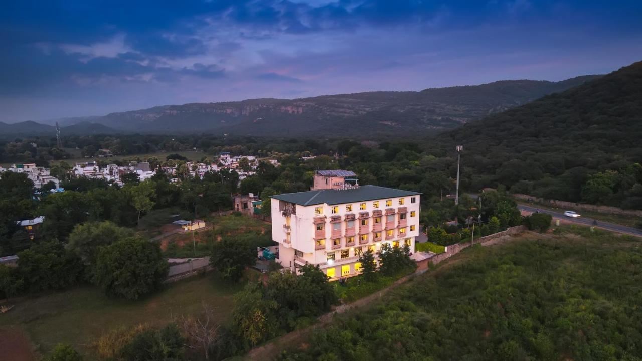 Welcomheritage Mount Valley Resort Ranthambore Савай-Мадхопур Экстерьер фото
